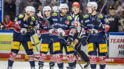 Eisbären Berlin feiern klaren Sieg gegen Dresden in der DEL
